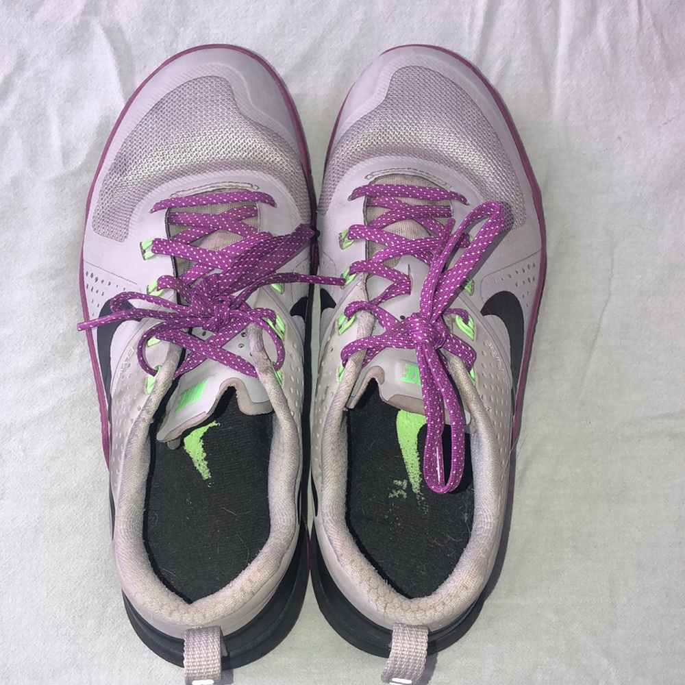 Nike Weight Training Sneaker - Size 8.5